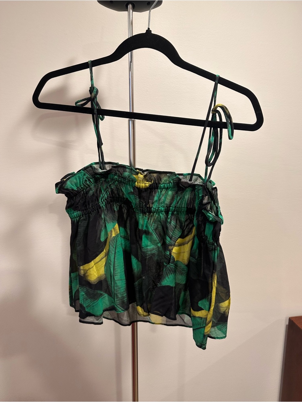 GANNI Women’s Green & Yellow Leaf Print Spaghetti Strap Top